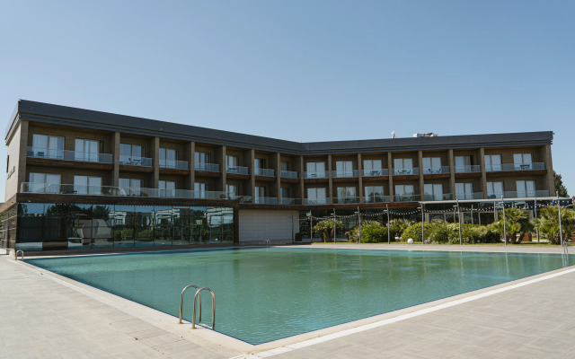 Shani Resort & Villas Hotel