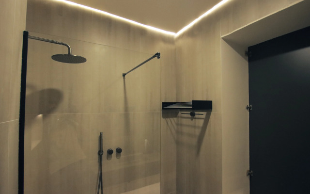 Mini hotel 4Rooms
