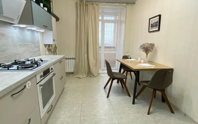 Otlichnaya Zhdyot Svoikh Gostey Flat