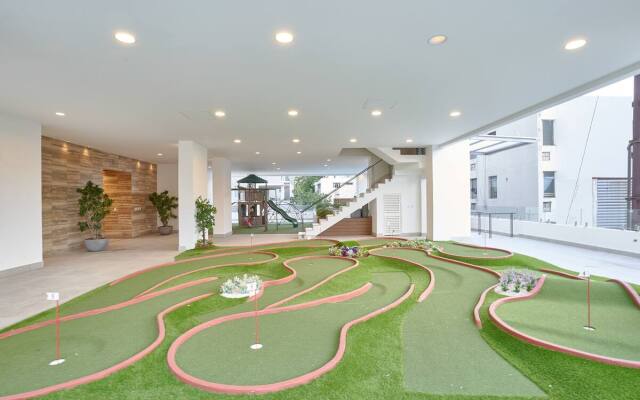 Monaco XII Apartments