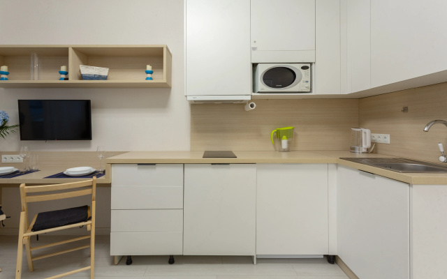 Set' Apartamentov <<Atmosfera>> | Santorini - Morskoe Spokojstvie I Gorodskaa Vysota