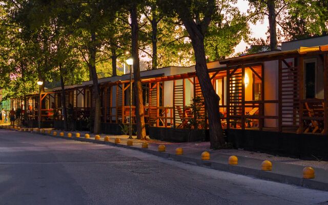 Mediteran Travel Mobile Homes Galeb Bungalow