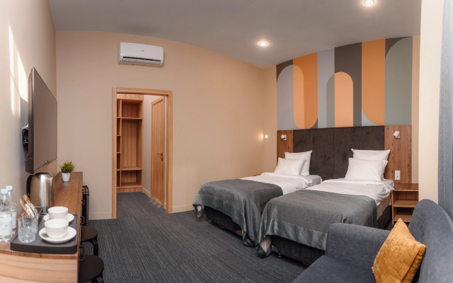 Tsentralny hotel