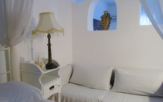 Porto Scoutari Romantic Hotel & Suites