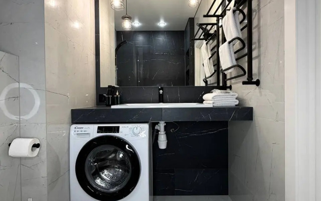 Lyuks Na 17 Etazhe Flat