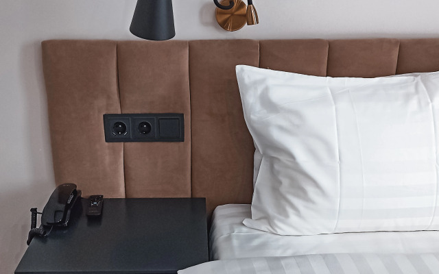 Отель Gizzat Plaza