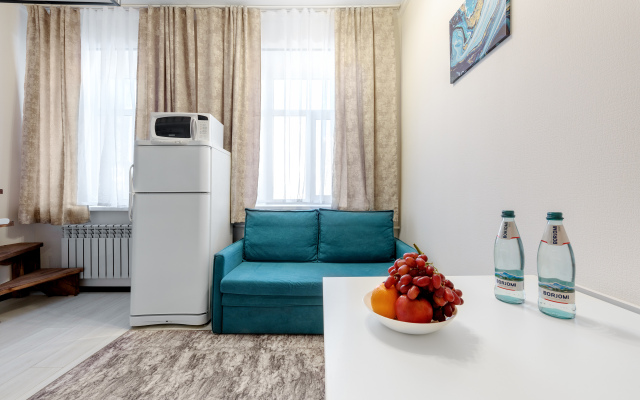Dvukhurovnevye Apartamenty Na Bumazhnaya Dom 20 Apartments
