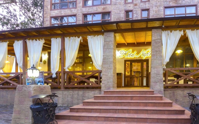 Napra Hotel