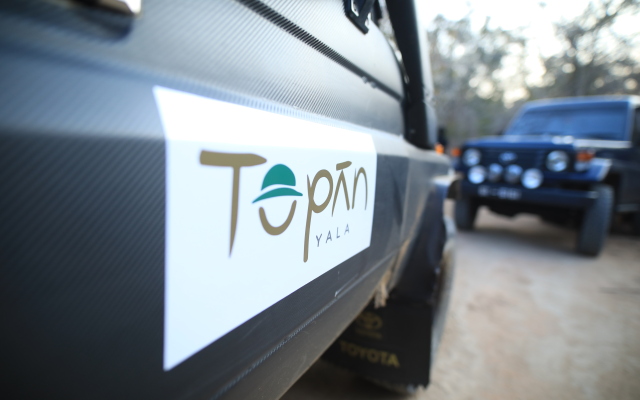 Topan Yala – Luxury Tented Safari