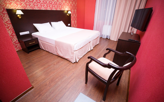 Отель Мелитон