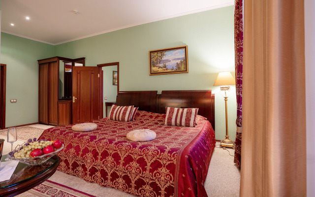 Azhur Classic Mini-Hotel