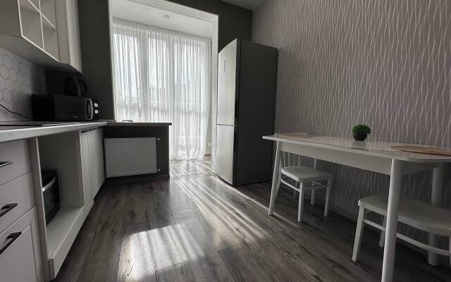 Prostornaya Odnokomnatnaya V Novom Zhk Flat