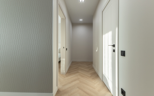 Апартаменты трехкомнатные с дизайнерским ремонтом