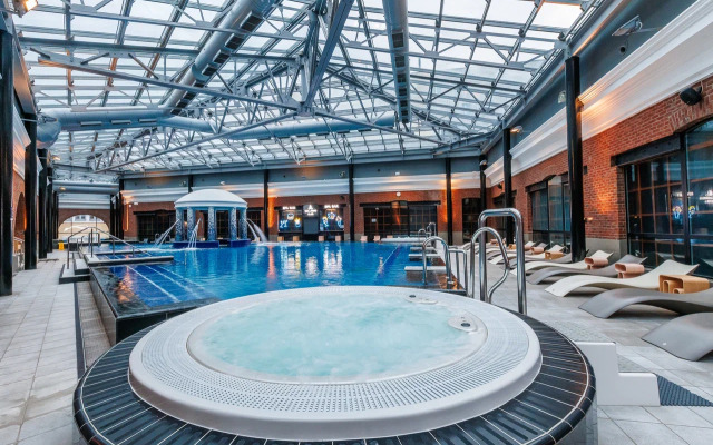 Отель Palace Bridge Hotel