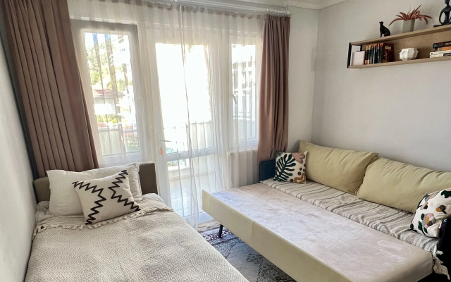 Dzen s Vidom na More Apartments