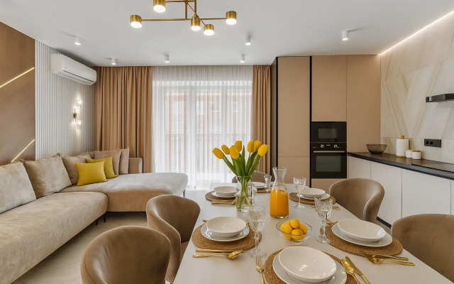 Апартаменты Juls Apart в элитном ЖК с большим балконом