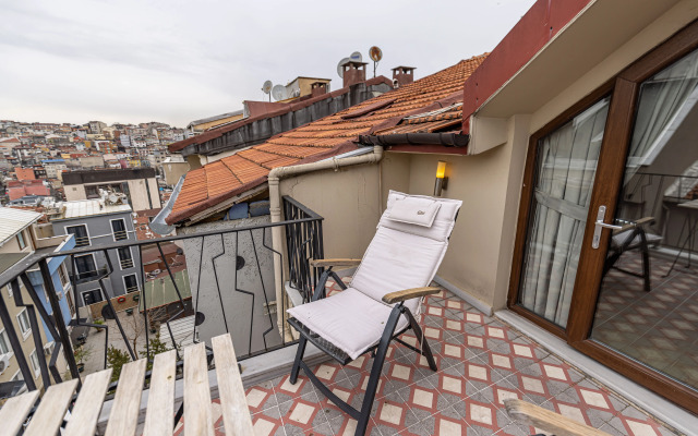 Calanthe Residence Aparthotel