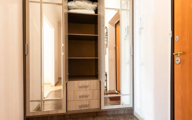 Квартира студия Этажидейли возле метро Чкаловская