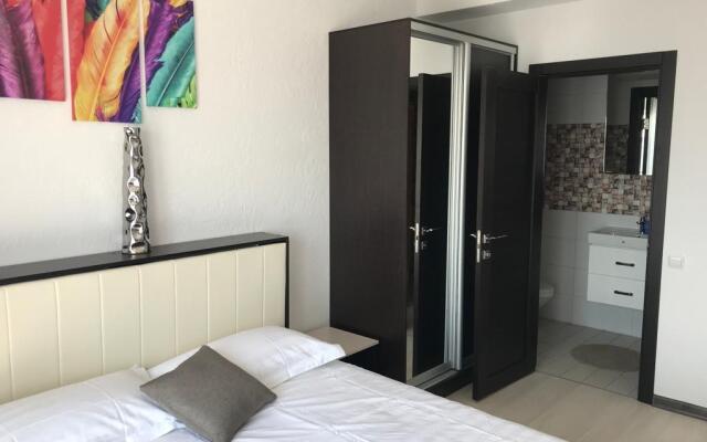 Гостевой Дом Ривьера на Парусе