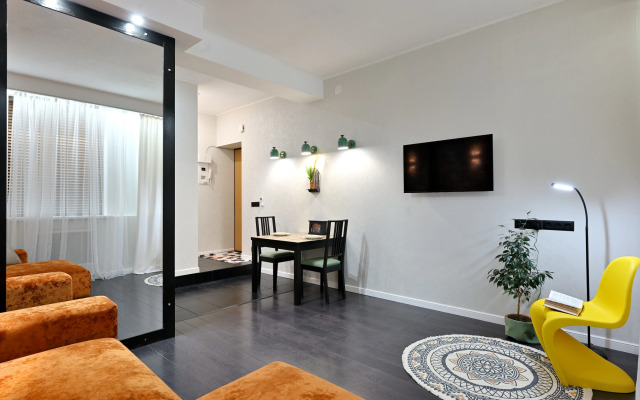 Flat Milli House Na Chekhova