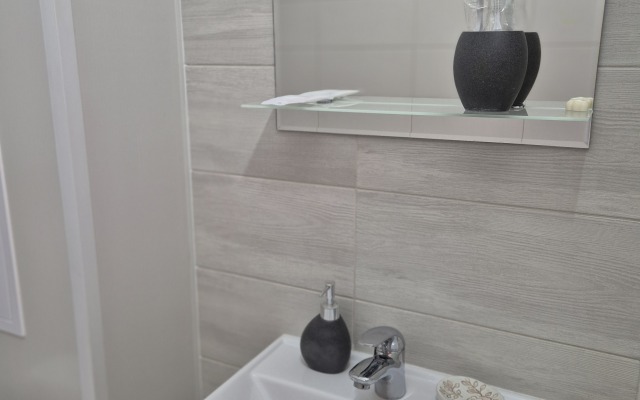 Na Poberezhye Finskogo Zaliva Flat