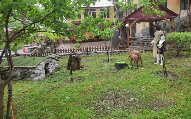 Qizil Dere Hotel