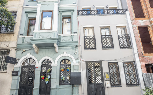 Calanthe Residence Aparthotel