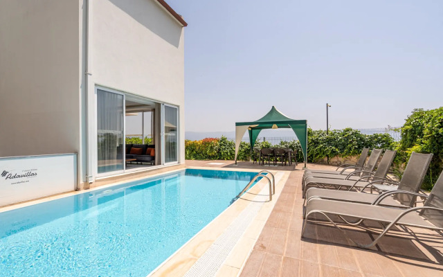 Villa Adavillas