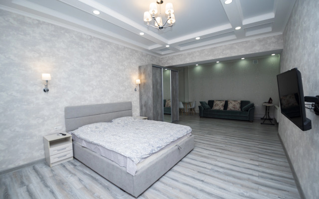 Na Partizanskoy Apartments