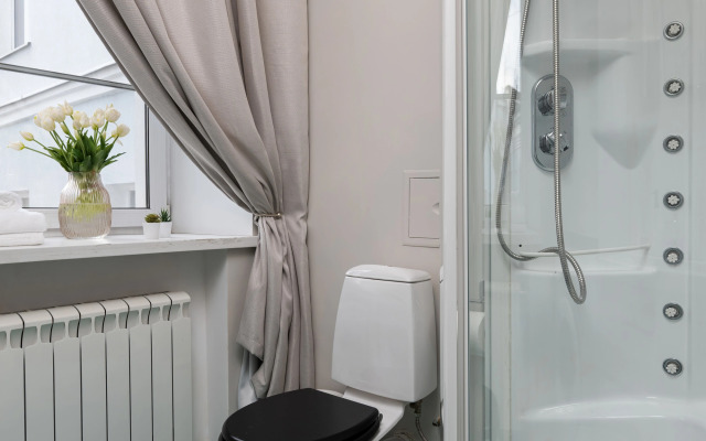 Квартира GM Apartments Шикарная двухуровневая у Арбата