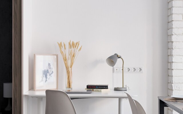 Апартаменты Большие рядом с метро и Заливом