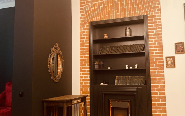 Na Grecheskoy Flat