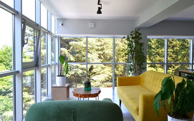 Les Health Resort