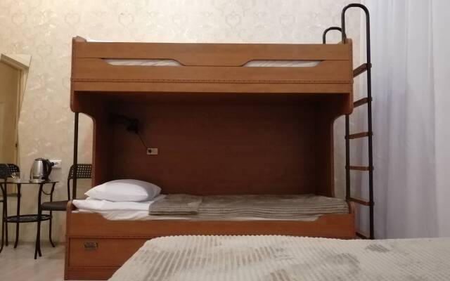 812 Hotel