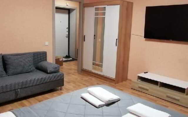 Апартаменты Квартира с лоджией у вокзала