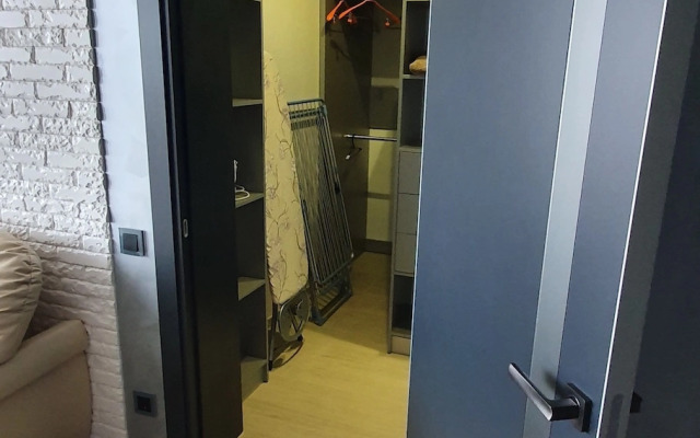 Апартаменты на улице Сенявина 5