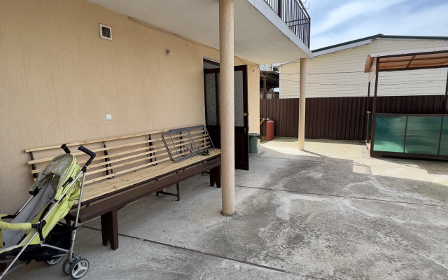 Evelina Guest house