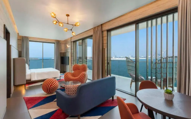 Hyatt Centric Jumeirah Dubai Hotel