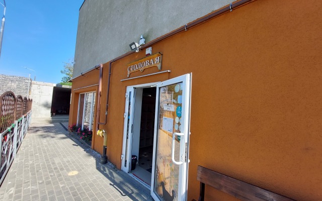 Апартаменты двухкомнатные на улице Рабочей недалеко от Светлогорска