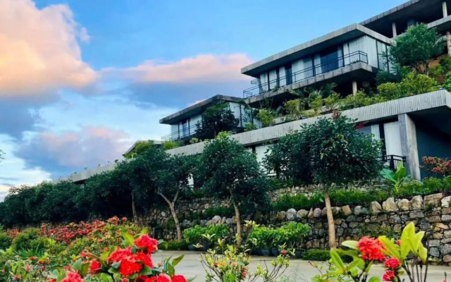 Курортный отель Vigolando Vân Hồ