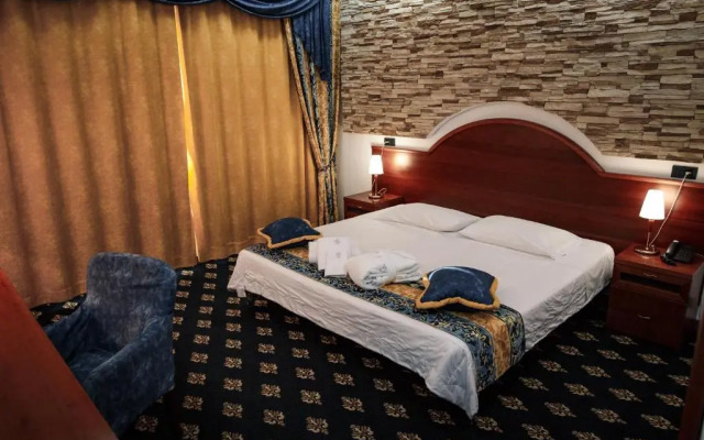 Отель River Palace