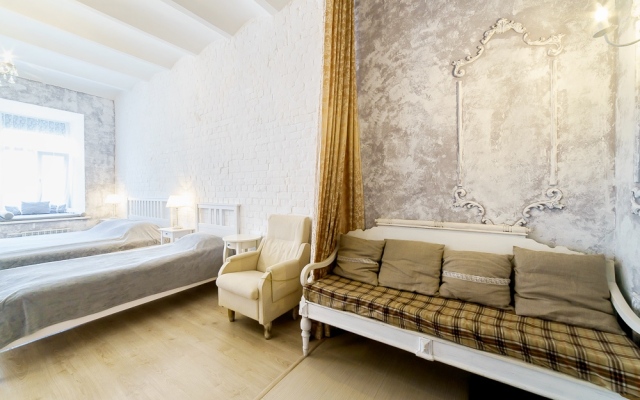 Sutki-Dom - Personnage Apartments