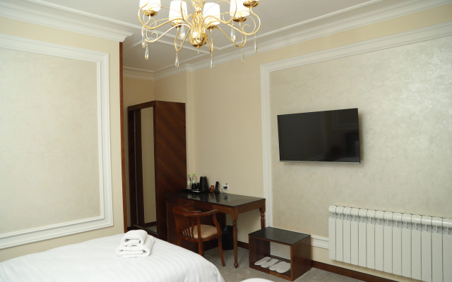 Отель Sandhill Hotel&Resto