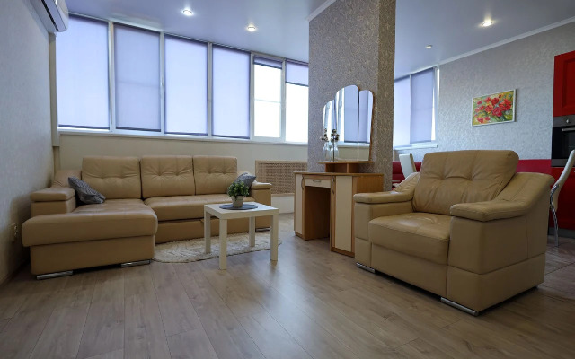Apartamenty Zhk Triumf Plekhanova 14 samy tsentr bez balkona 14 etazh Flat