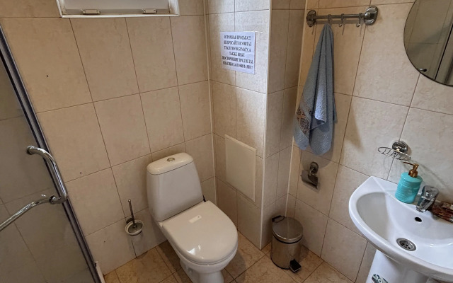 Otdyih V Loo Guest House
