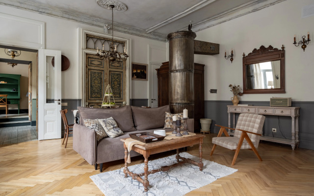 Ryadom S Nikolskim Sadom I Kofeyney Aster Apartment
