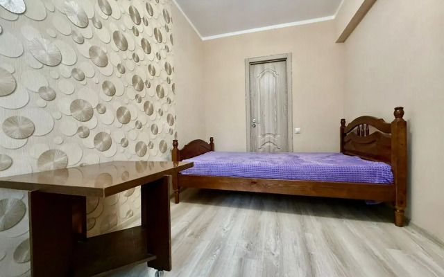 Квартира Большая Двухкомнатная у МЕТРО АЭРОПОРТ