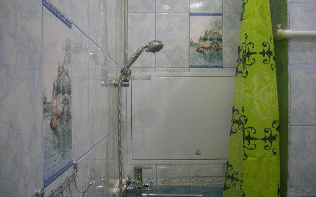 Studiya Afrika Apartments Na Shkolnoy