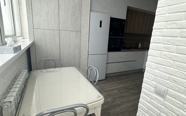 Uyut Flat