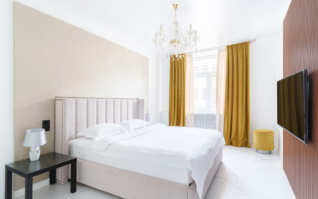 Lyuks v Starom Gorode Flat